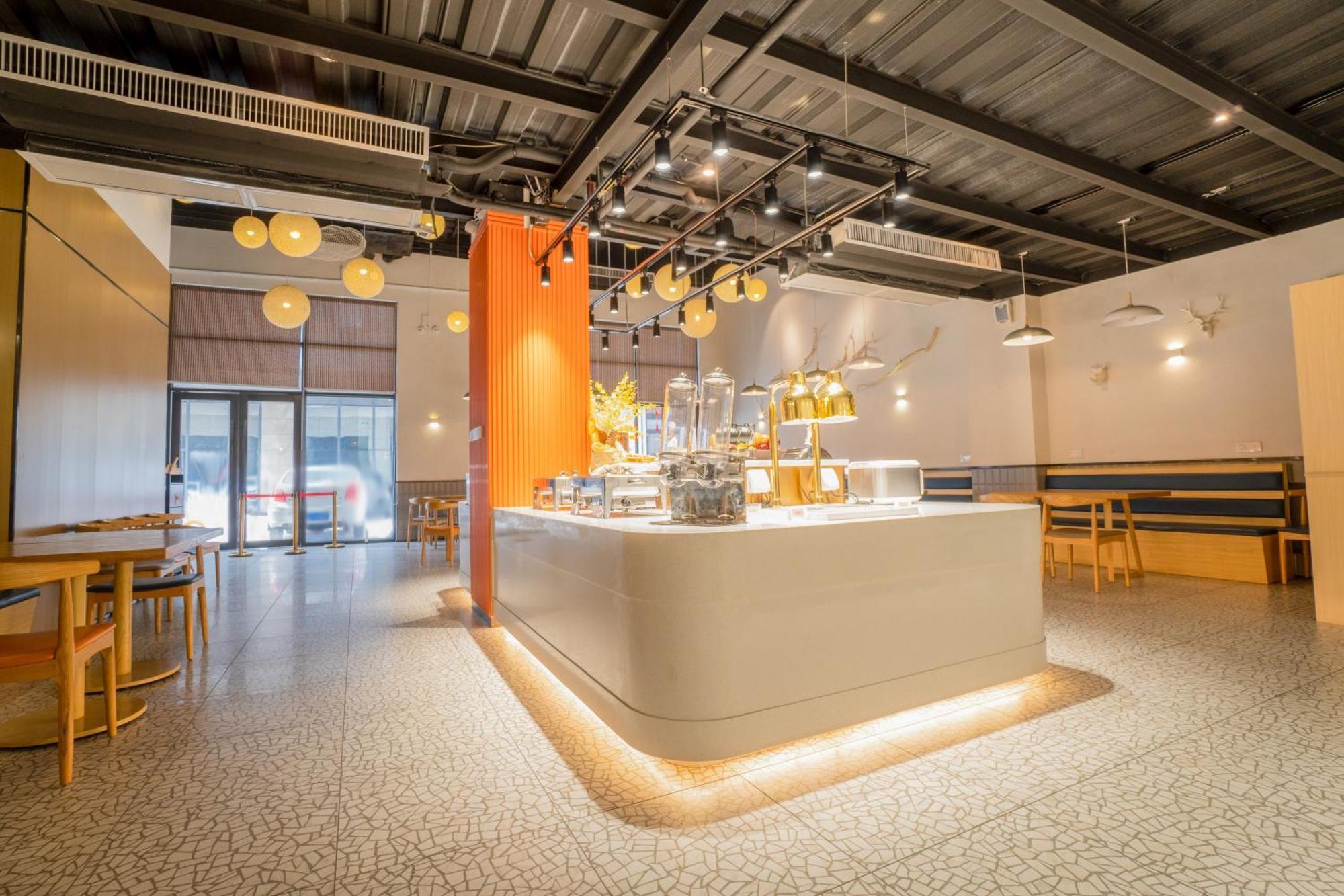 Taishan He Style Hotel Bagian luar foto
